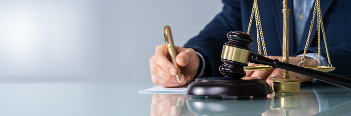 Defective Product Lawyer reviewing the case